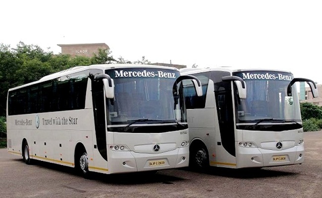 traveller bus booking in dehradun